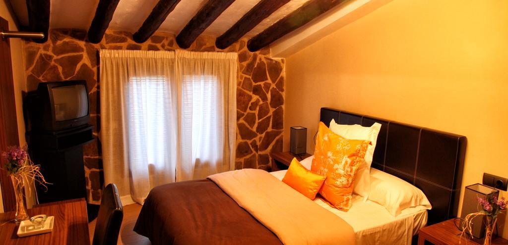 Palacete Maria Rosa Baños de la Encina Habitación foto
